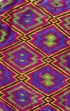 Détail d'une broderie keshide traditionnelle